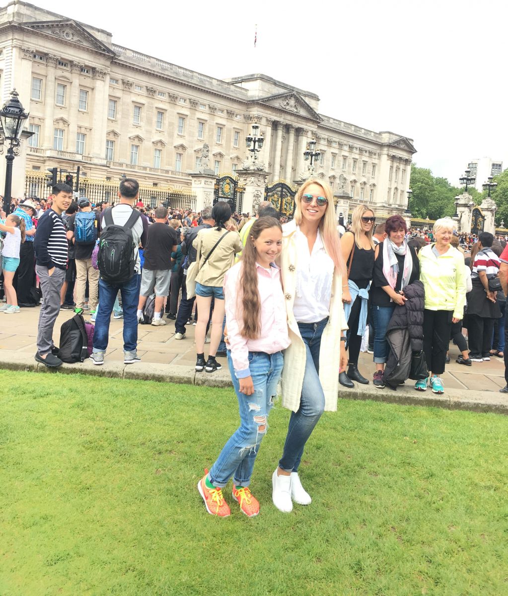 Оля Полякова подарила мужу на день рождения поездку за $15 тысяч